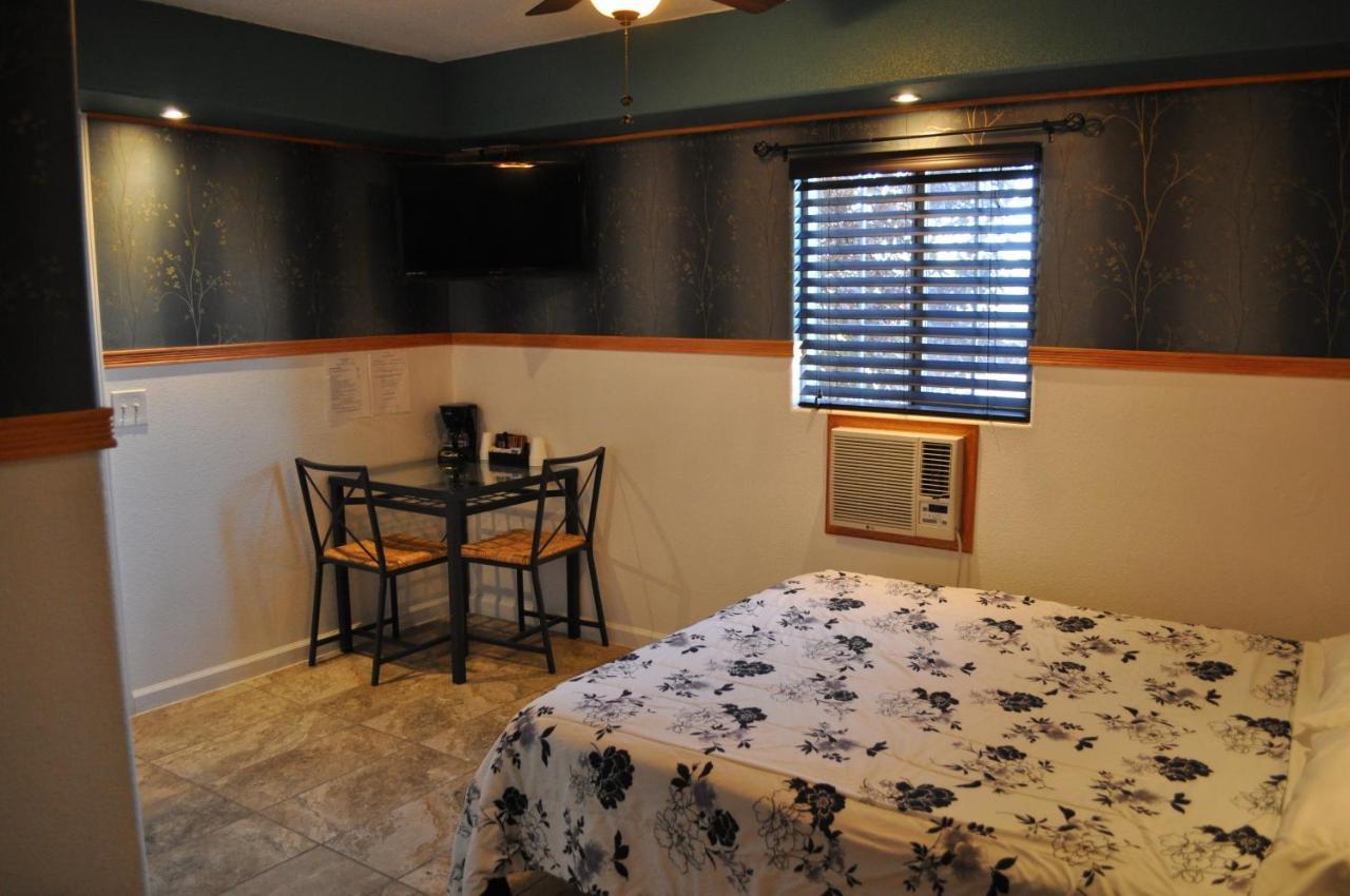 K7 Bed And Breakfast พาห์รัมป์ ภายนอก รูปภาพ