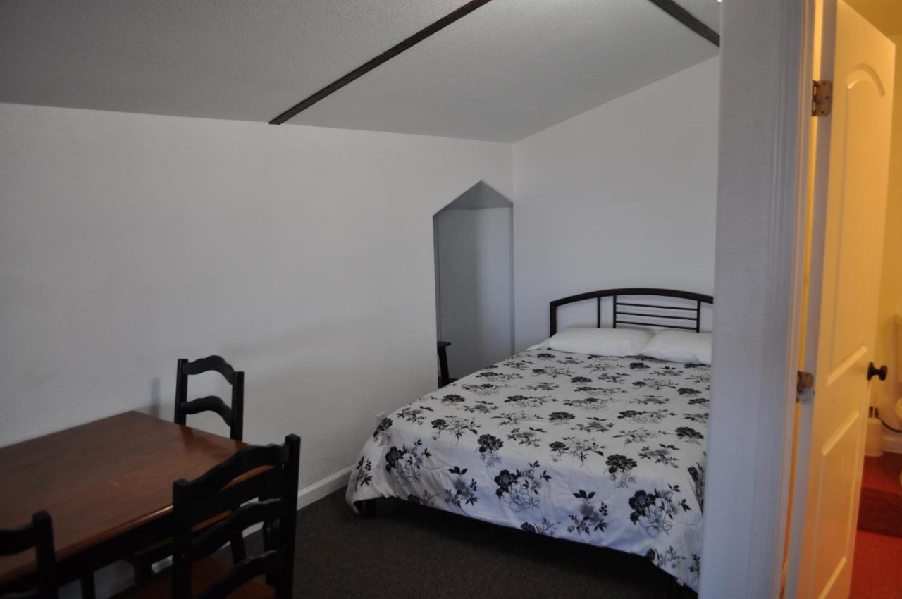 K7 Bed And Breakfast พาห์รัมป์ ภายนอก รูปภาพ